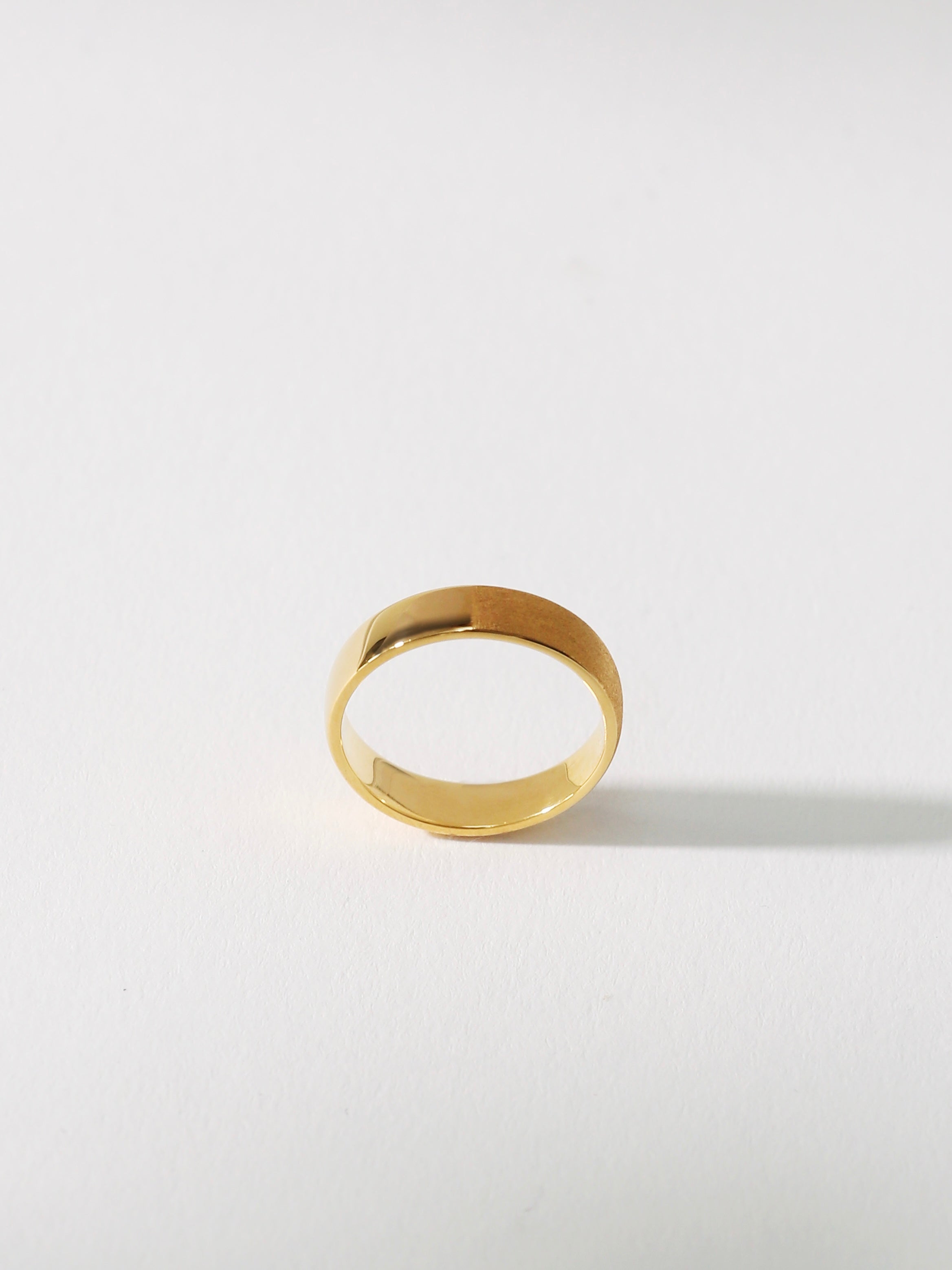 【話題:水中OK:色あせなし】AVARIA☆Krabi Gold Ring 指輪 AOULI：空｜結婚指輪・婚約指輪ハワイアンジュエリー【private
